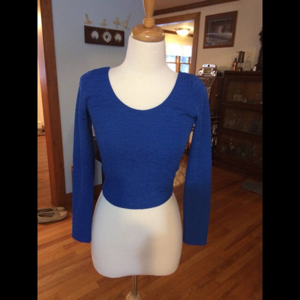Like new crop top